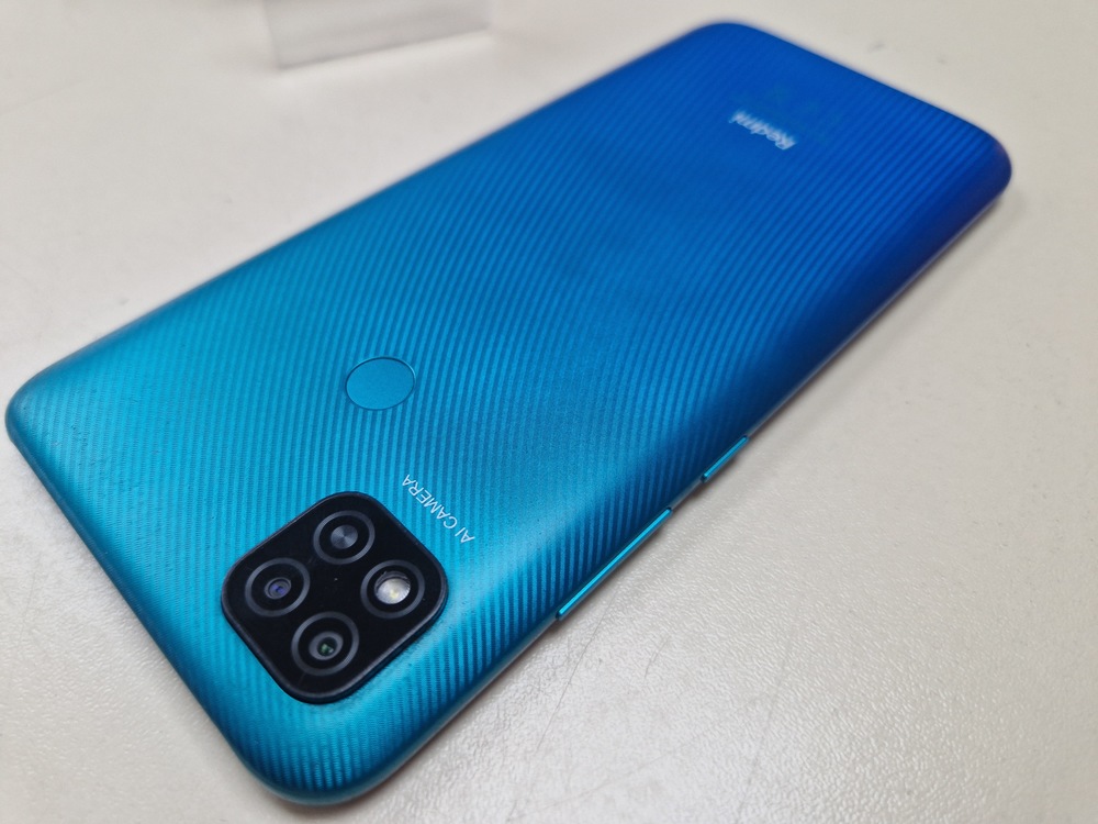 Смартфон Xiaomi Redmi 9C 3/64 NFC
