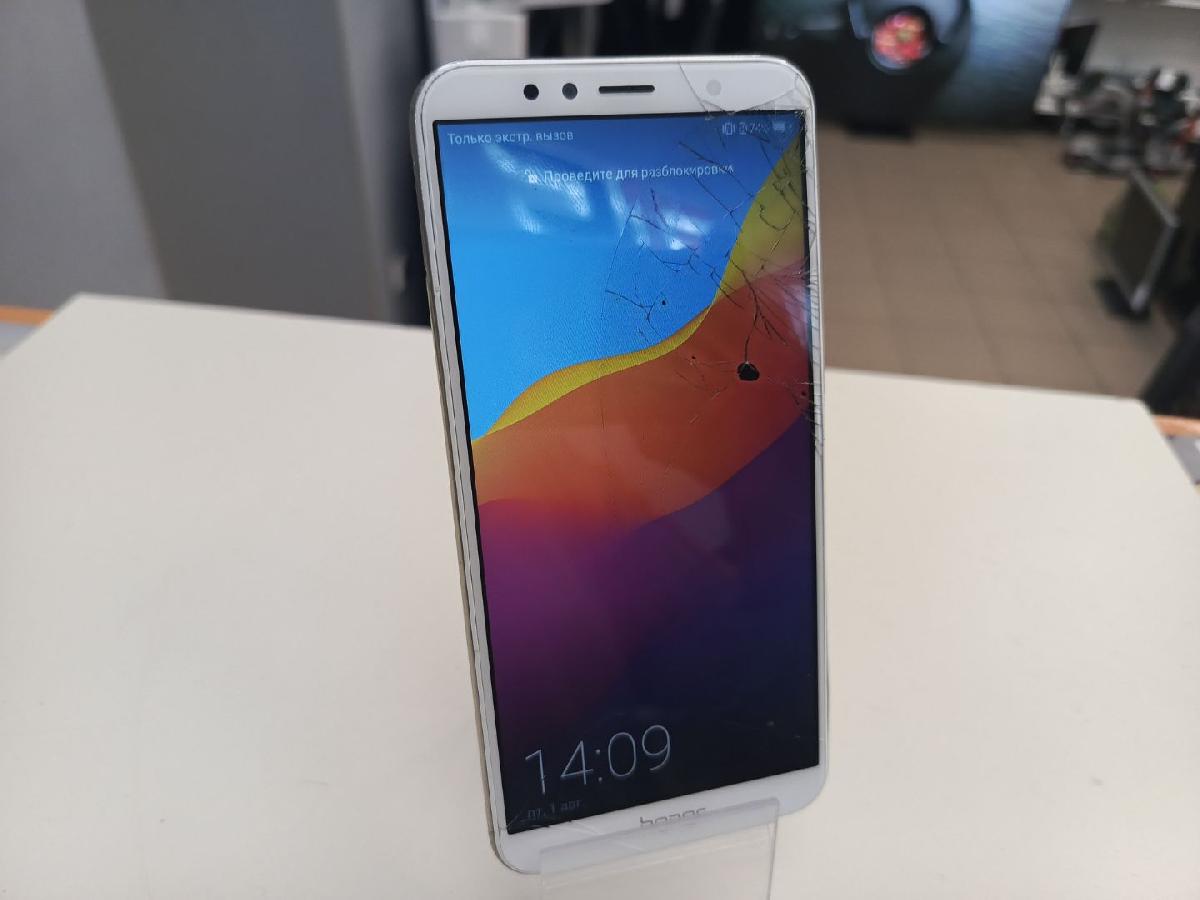 Смартфон Honor 7C 3/32