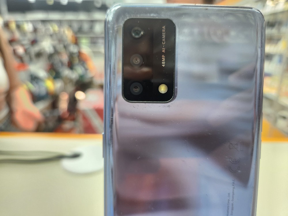 Смартфон Oppo A74