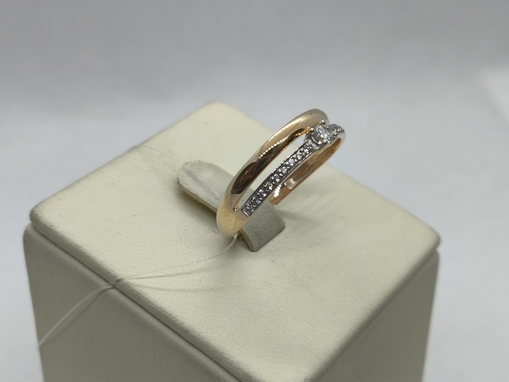 КОЛЬЦО С КАМНЯМИ (Au 585)