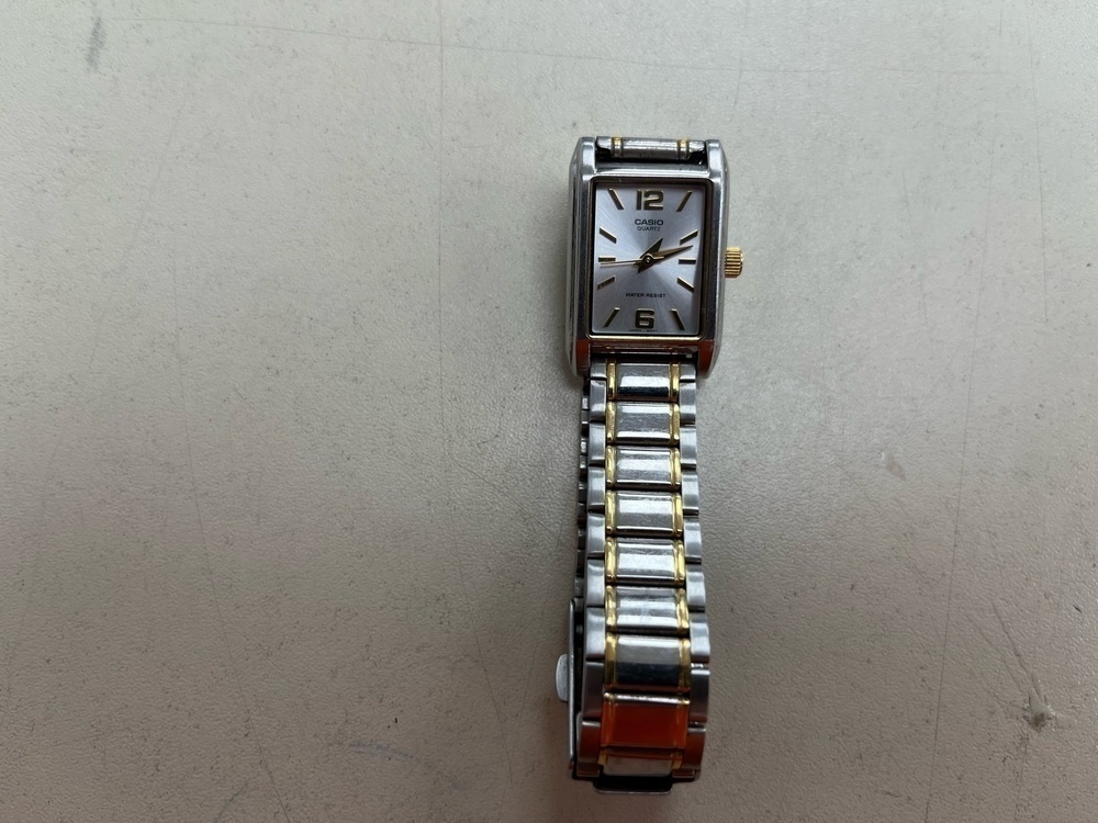 Часы наручные Casio LTP-1235