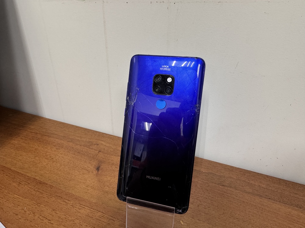 Смартфон Huawei Mate 20 6/128