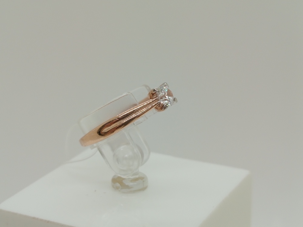 КОЛЬЦО С КАМНЕМ (Au 585)