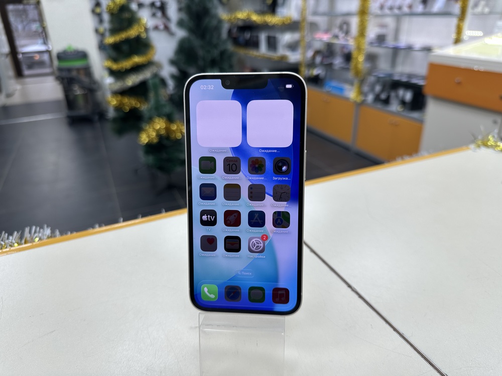 Смартфон Apple iPhone 13 128Gb