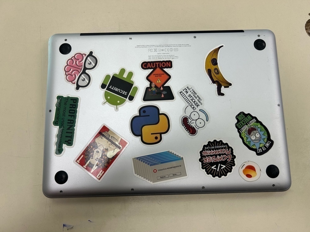 Ноутбук Apple MacBook Pro 13  (A1278) 2011