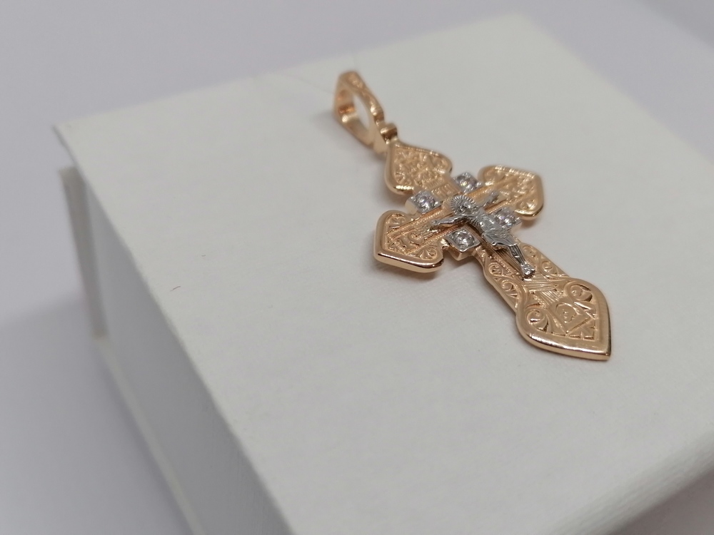 ПОДВЕСКА КРЕСТ с камнями (Au 585)
