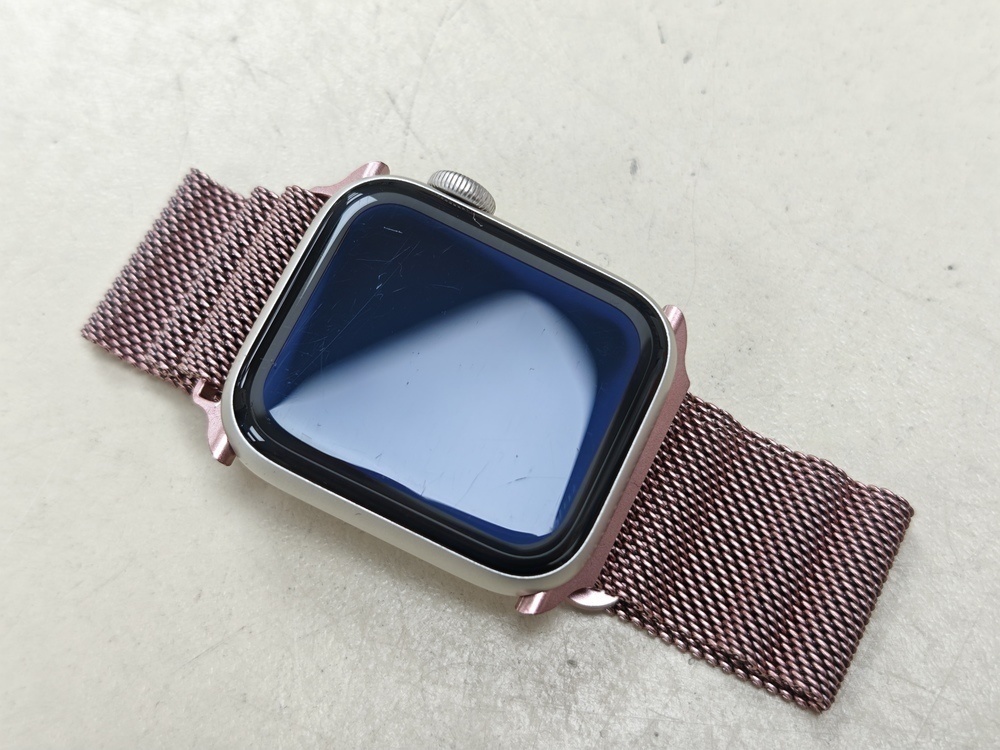 Смарт-часы Apple Watch SE 2022 40mm