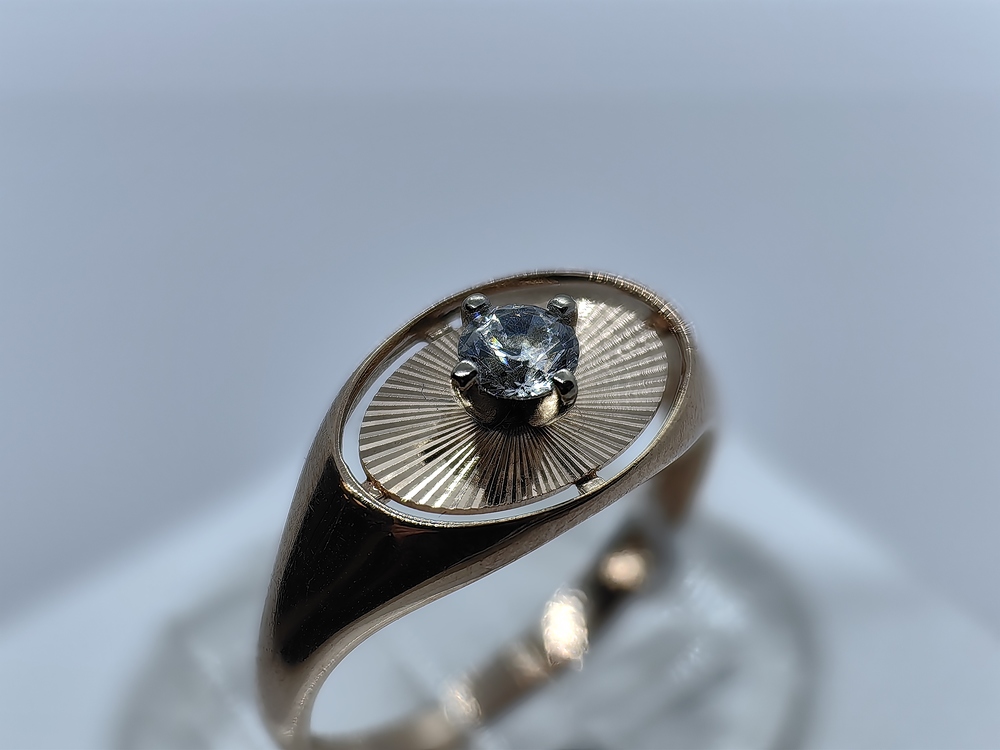КОЛЬЦО С КАМНЕМ (Au 585)