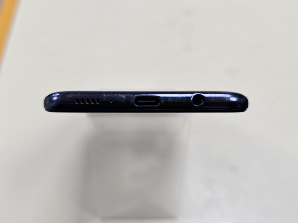 Смартфон Samsung Galaxy A51 4/64