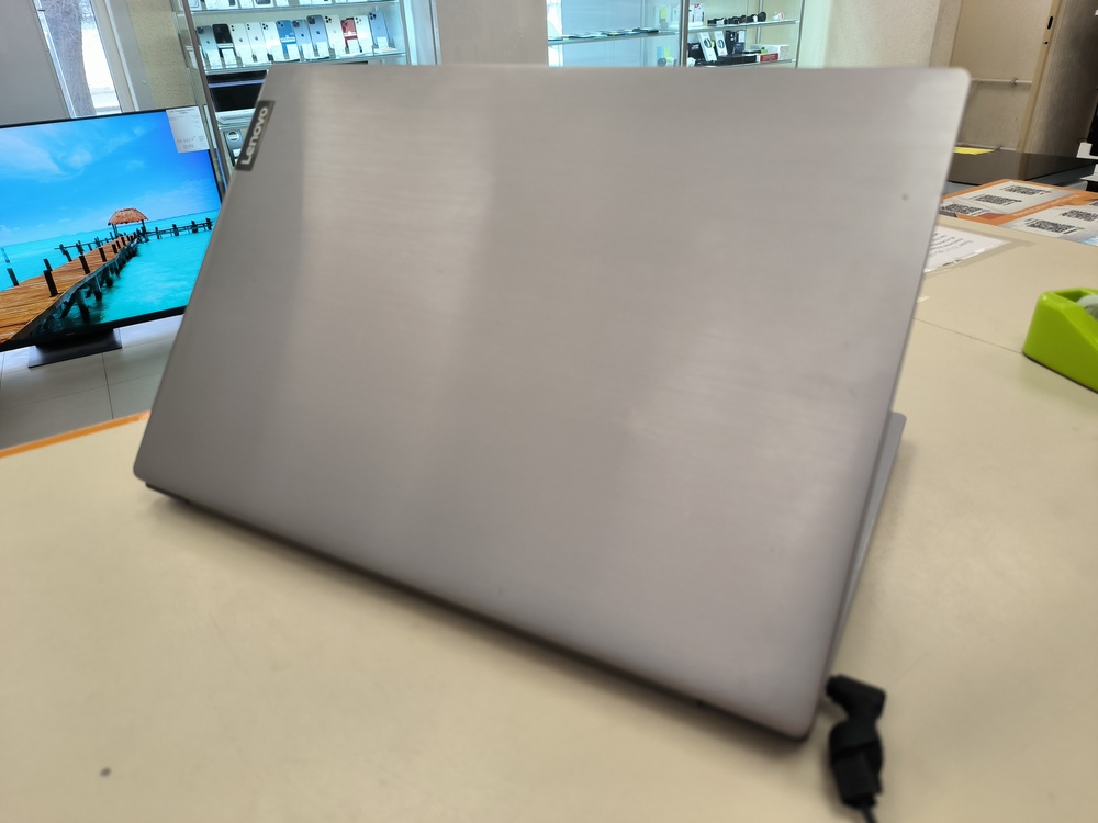 Ноутбук Lenovo IdeaPad S145-15AST; A9-9425, Radeon R5 series, 8 Гб, 512 GB, Нет