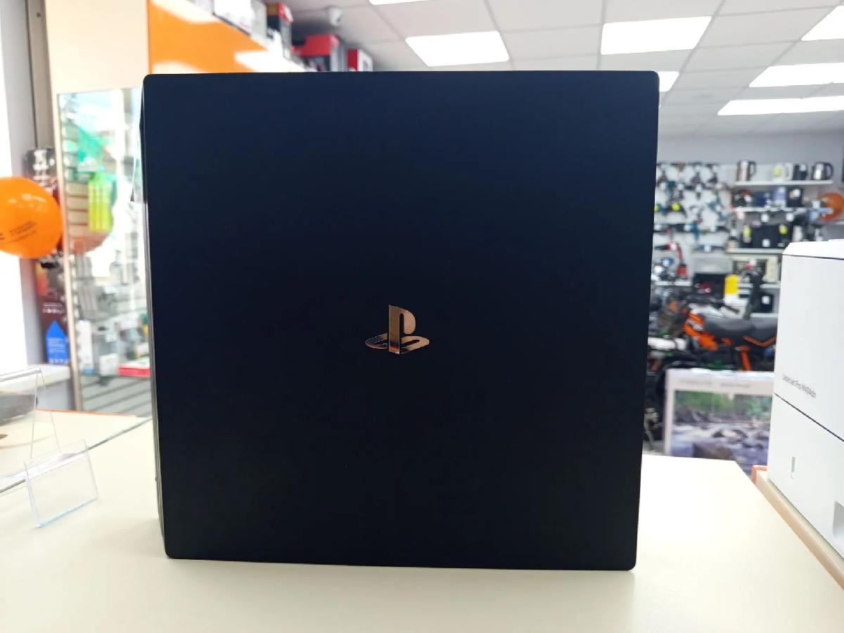 Игровая приставка PlayStation 4 Pro 500GB