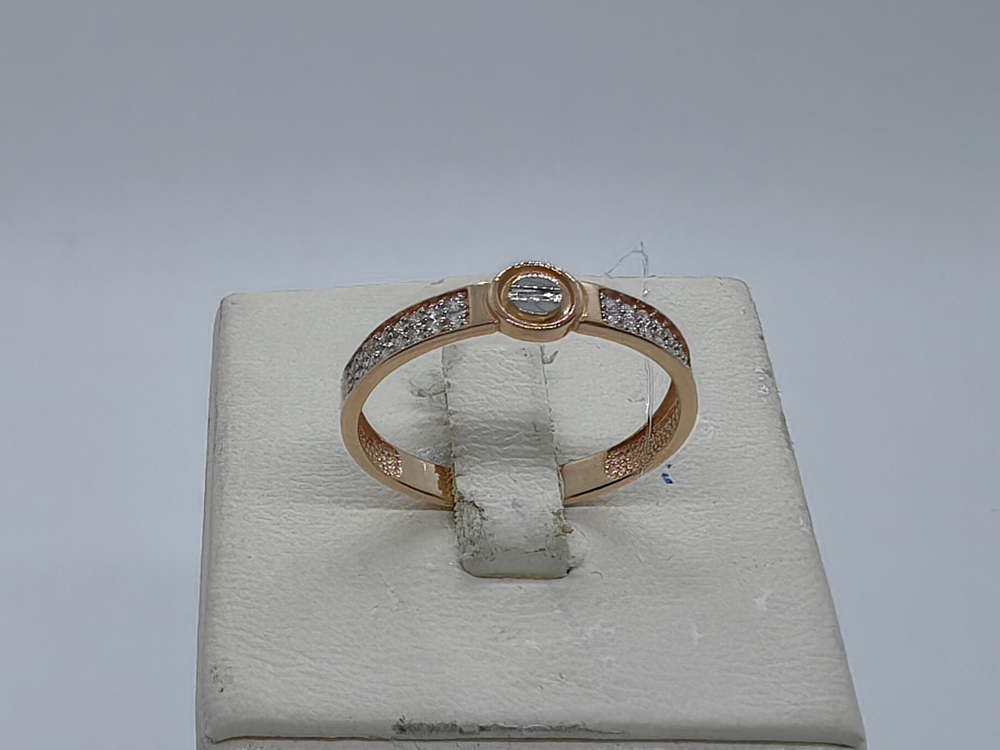 КОЛЬЦО С КАМНЯМИ (Au 585)