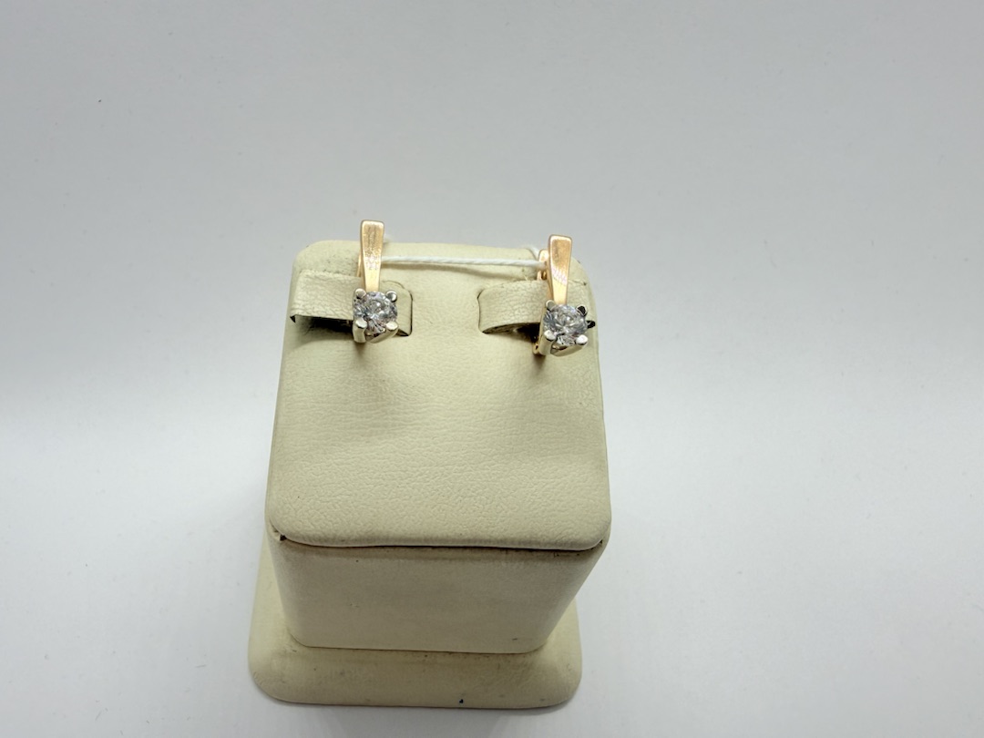 СЕРЬГИ С КАМНЕМ (Au 585)