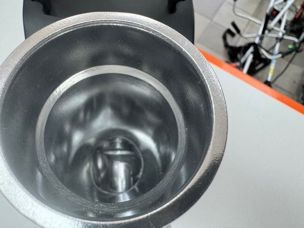 Мясорубка Polaris PMG 2027L