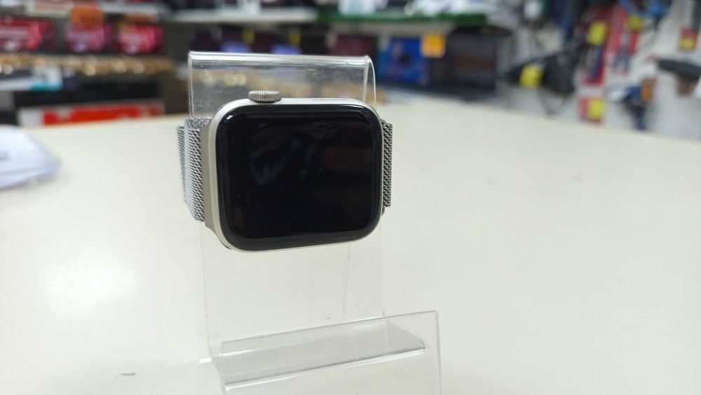 Смарт-часы Apple Watch SE 2022 44mm