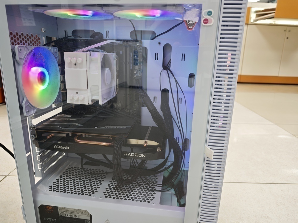 Системный блок Noname; Ryzen 5-5500, Radeon RX 7600, 32 Гб, 120 Гб, 1 Tb