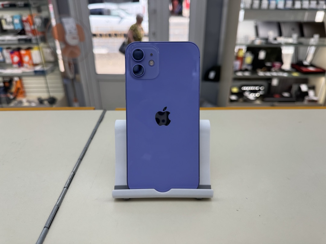 Смартфон Apple iPhone 12 128Gb