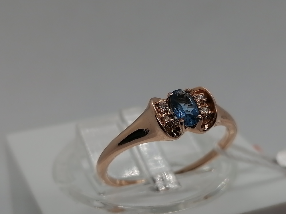 КОЛЬЦО С КАМНЯМИ (Au 585)