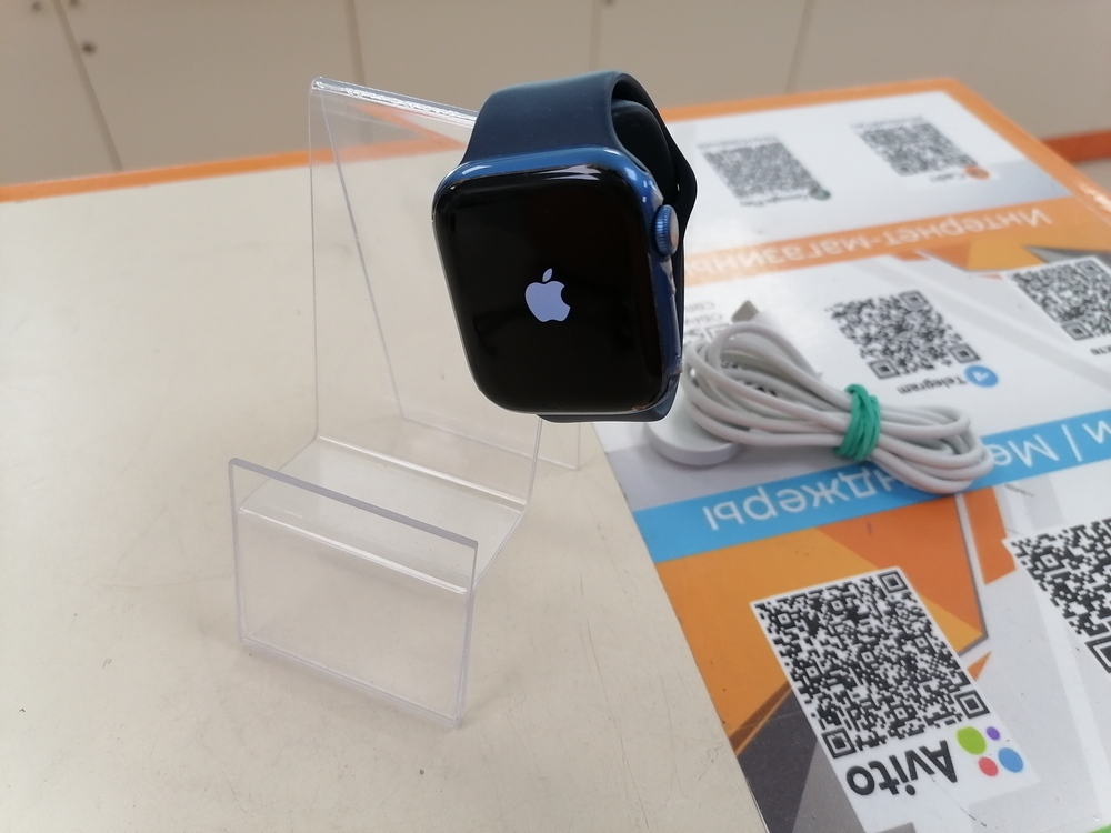 Смарт-часы Apple Watch Series 7 45mm