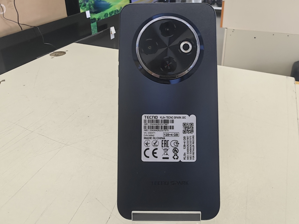 Смартфон Tecno SPARK 30C 4/128