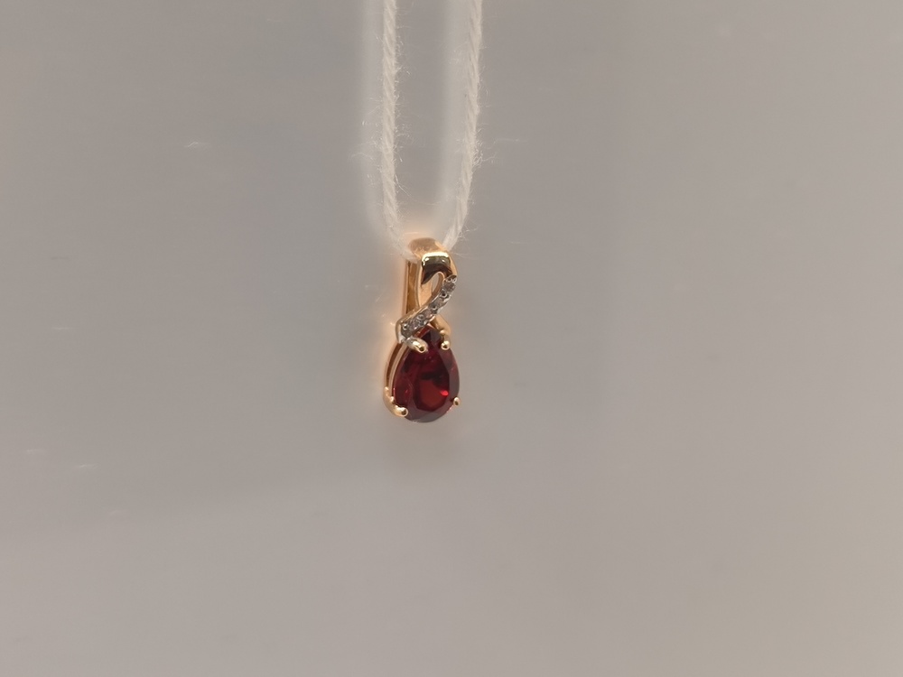 ПОДКМИ585 ПОДВЕСКА С КАМНЯМИ (Au 585)