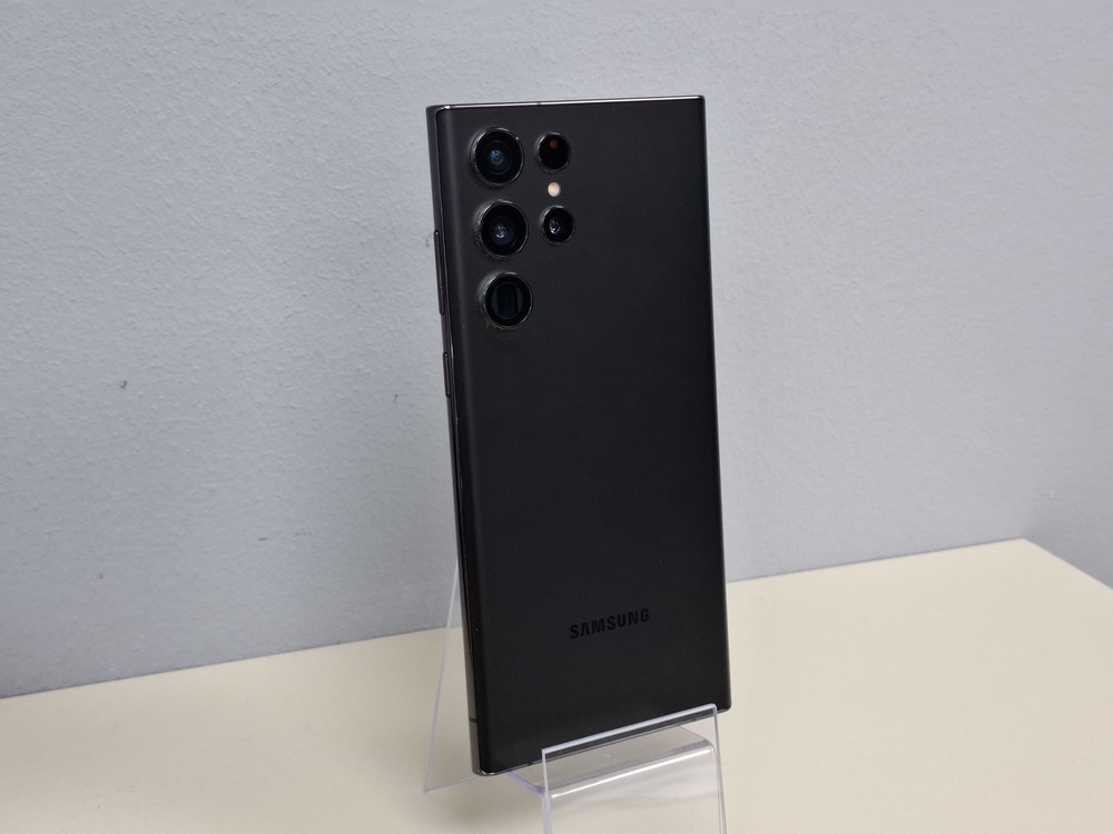 Смартфон Samsung Galaxy S22 Ultra 12/256