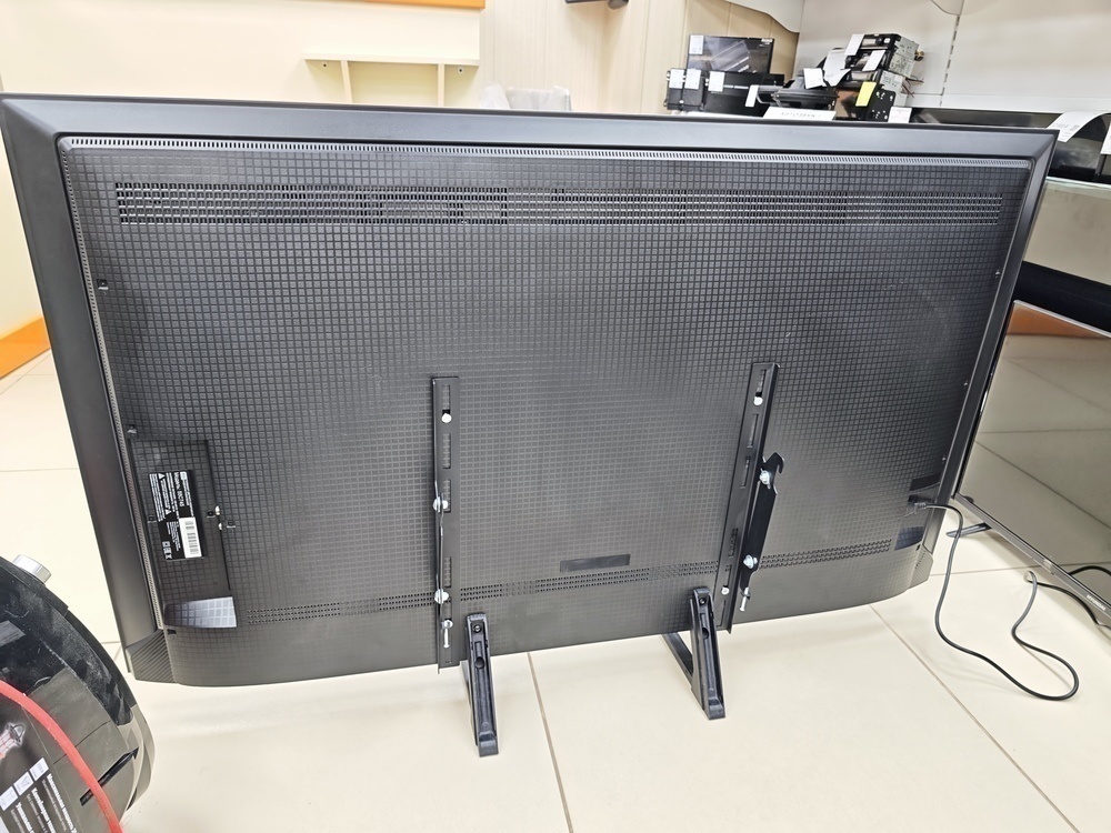 LED Телевизор TCL 55C745