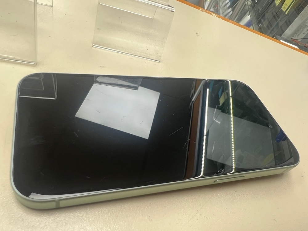 Смартфон Apple Iphone 15 128Gb