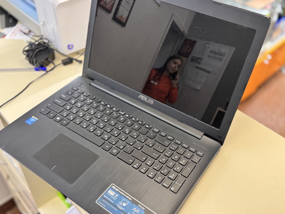НЕТБУК ASUS a553m; Pentium N3540, Intel HD Graphics 2000, 4 Гб, Нет, 500 Гб