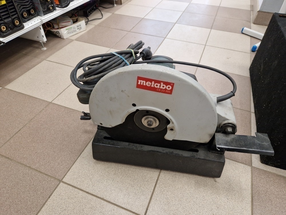 Торцовочная пила Metabo CS23-355