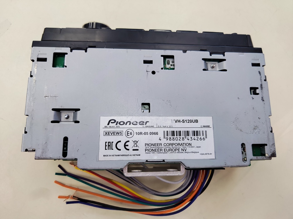 Автомагнитола Pioneer MVH-S120UB;