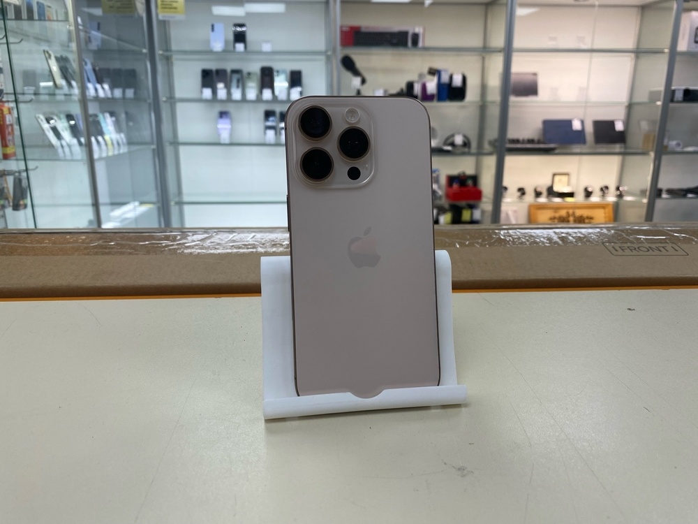 Смартфон Apple Iphone 16 Pro 256Gb