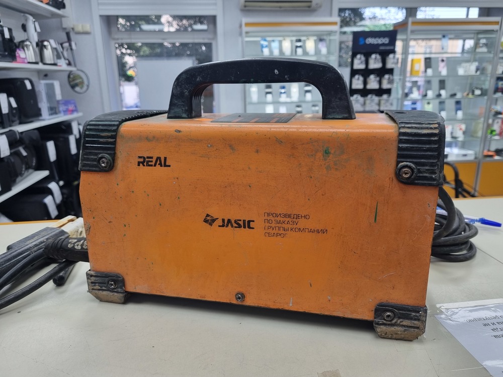 Сварочный аппарат Real ARC 200