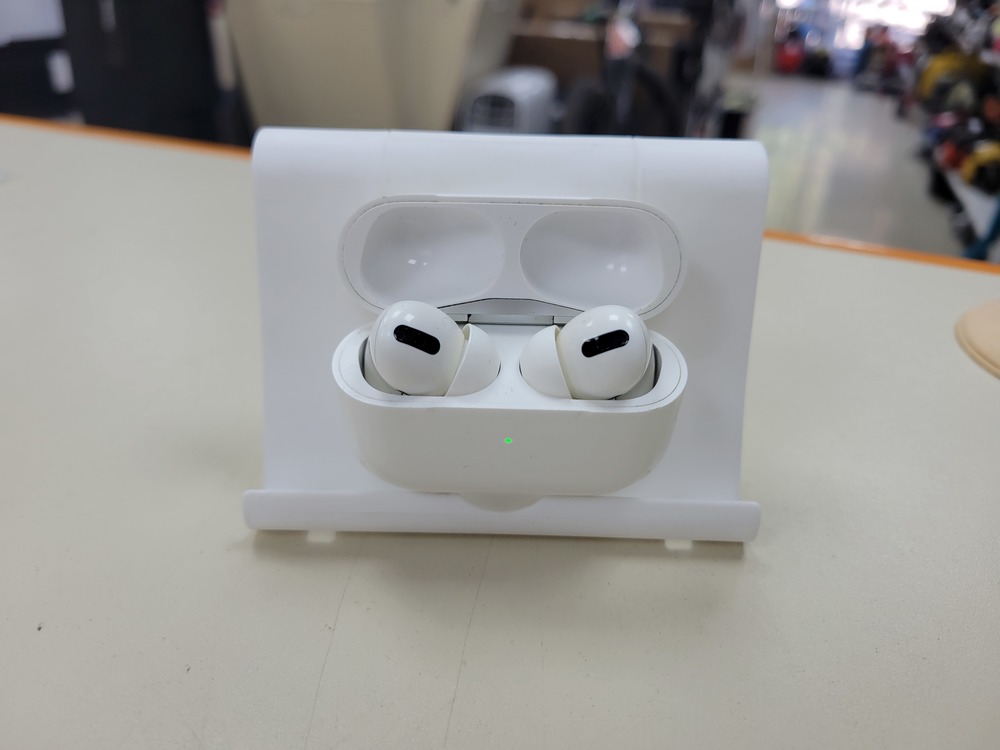 Наушники беспроводные Apple AirPods Pro