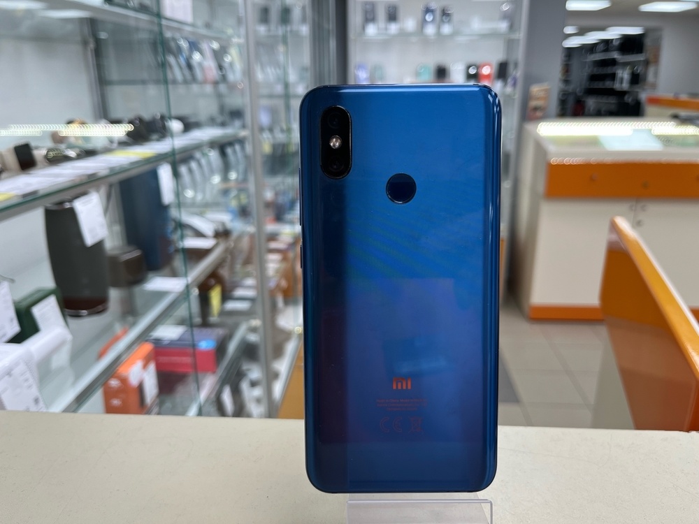 Смартфон Xiaomi Mi 8 6/128