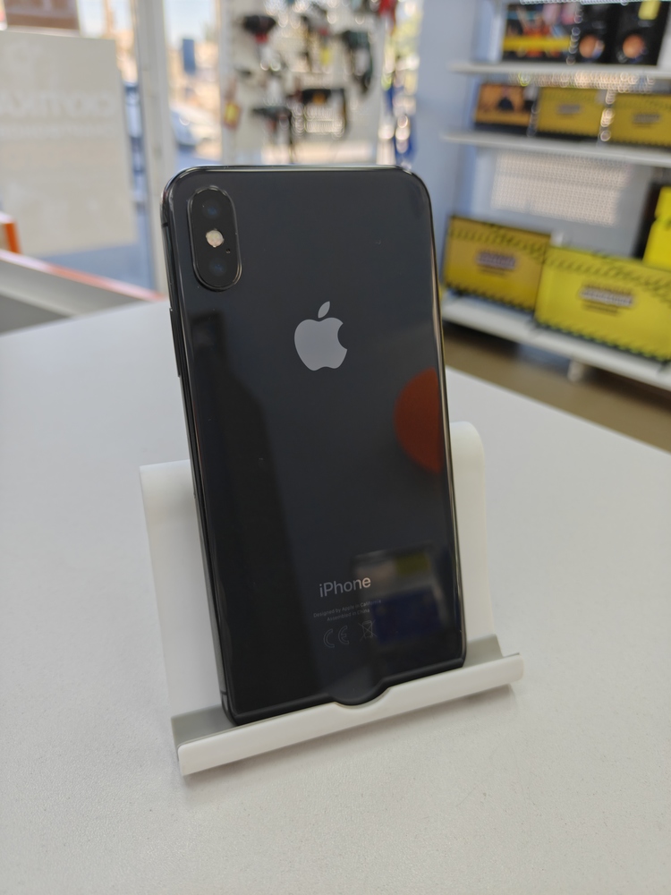 Смартфон Apple iPhone X 256Gb