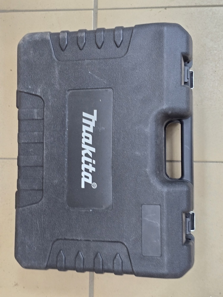 Перфоратор Makita PA6 GF35