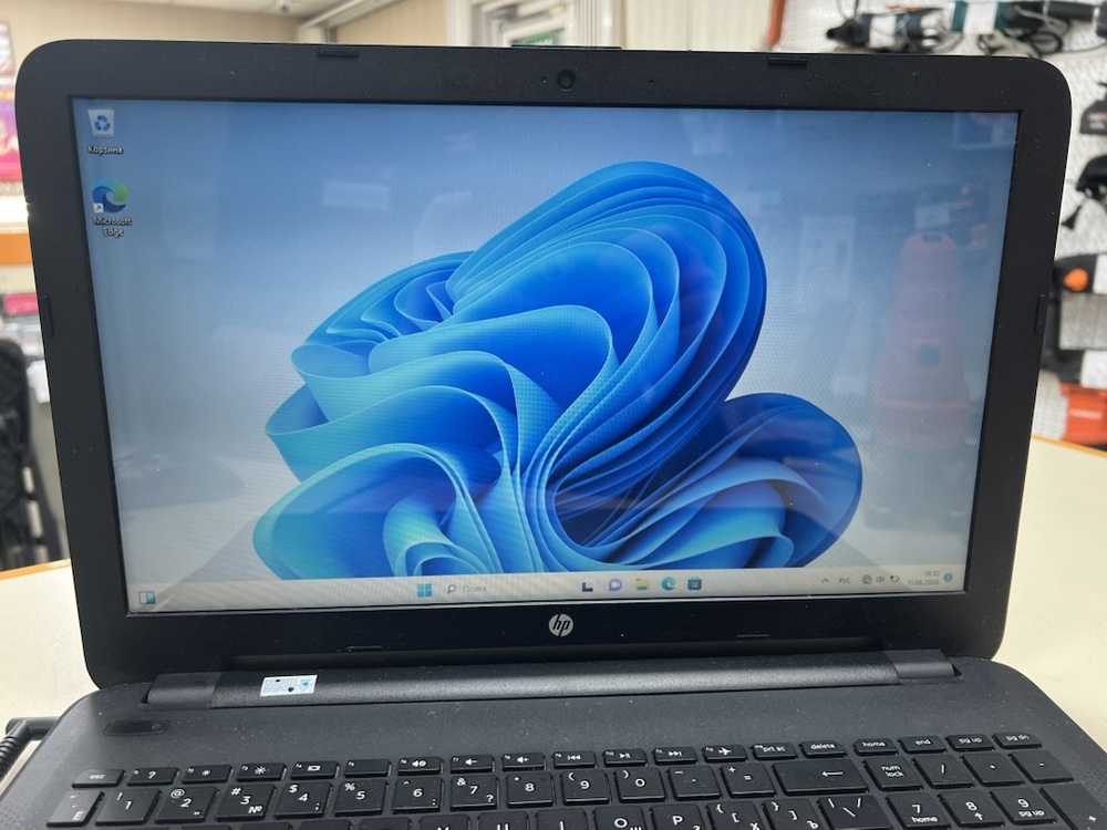 Ноутбук HP; A6-6310, Radeon Graphics, 8 Гб, 500 Гб, Нет