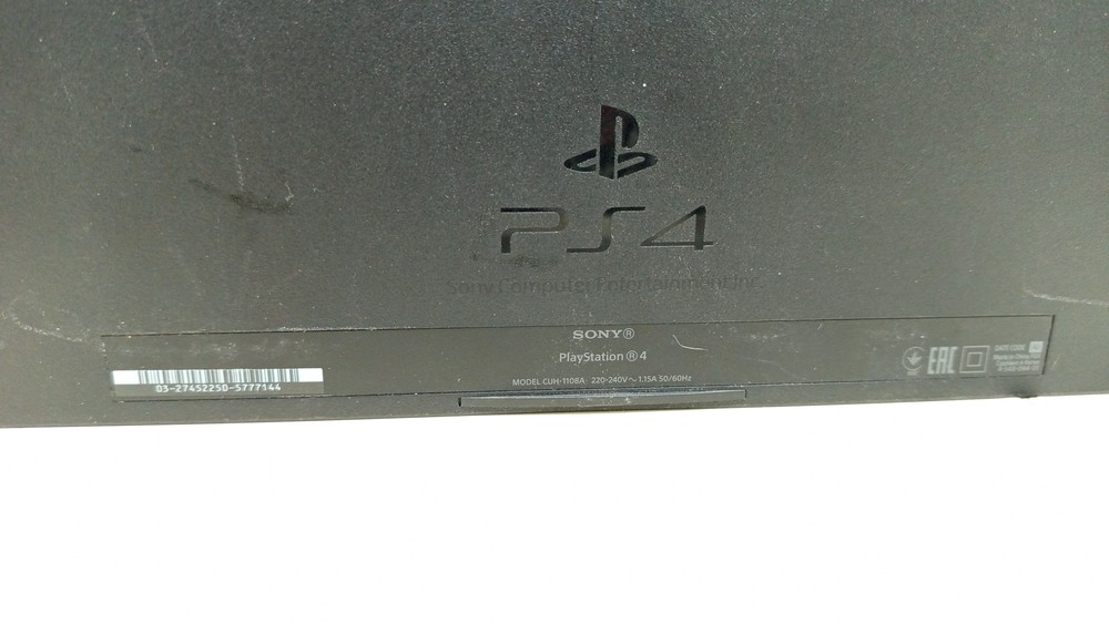 Игровая приставка PlayStation 4 FAT 500GB