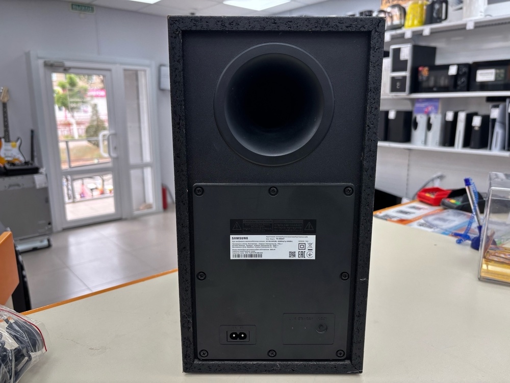 Саундбар Samsung hw-b450