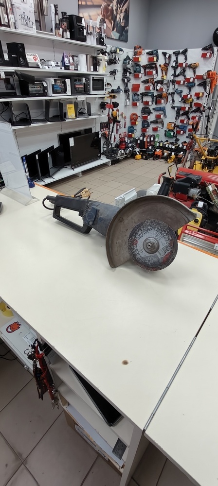 Угловая шлифмашина Лепсе 1.8-230