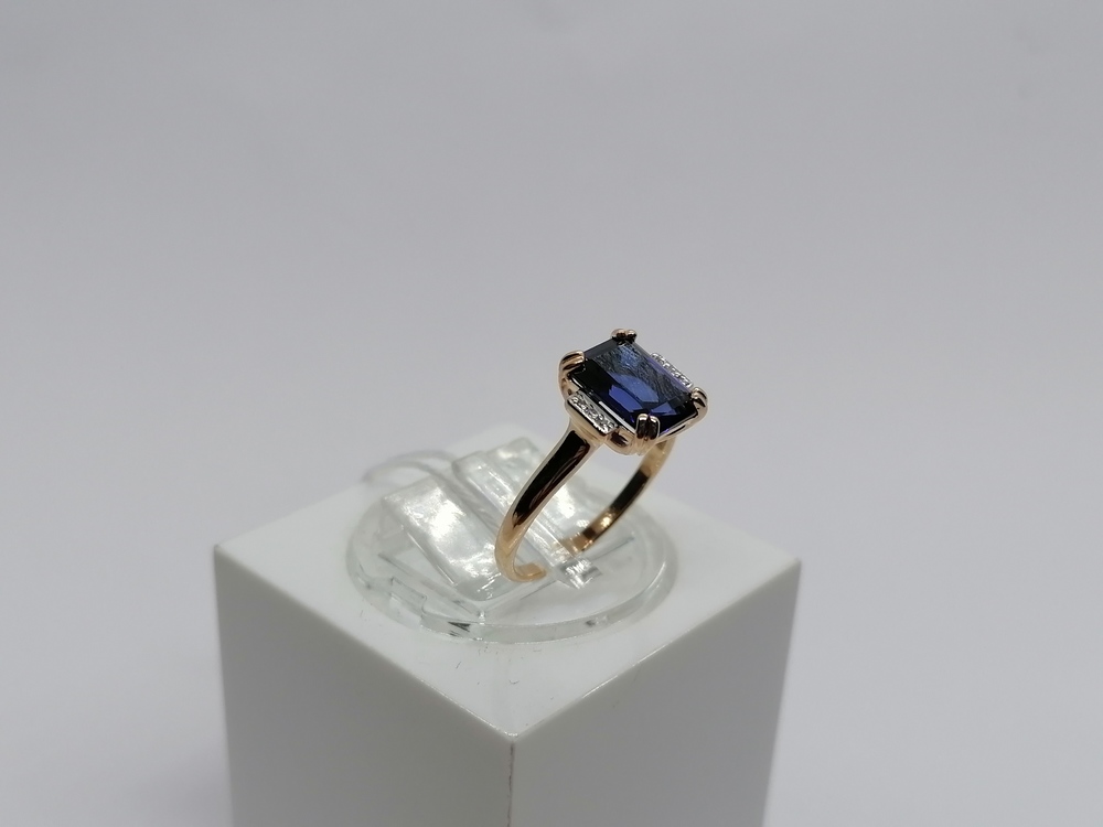 КОЛКМИ585 КОЛЬЦО С КАМНЯМИ (Au 585)