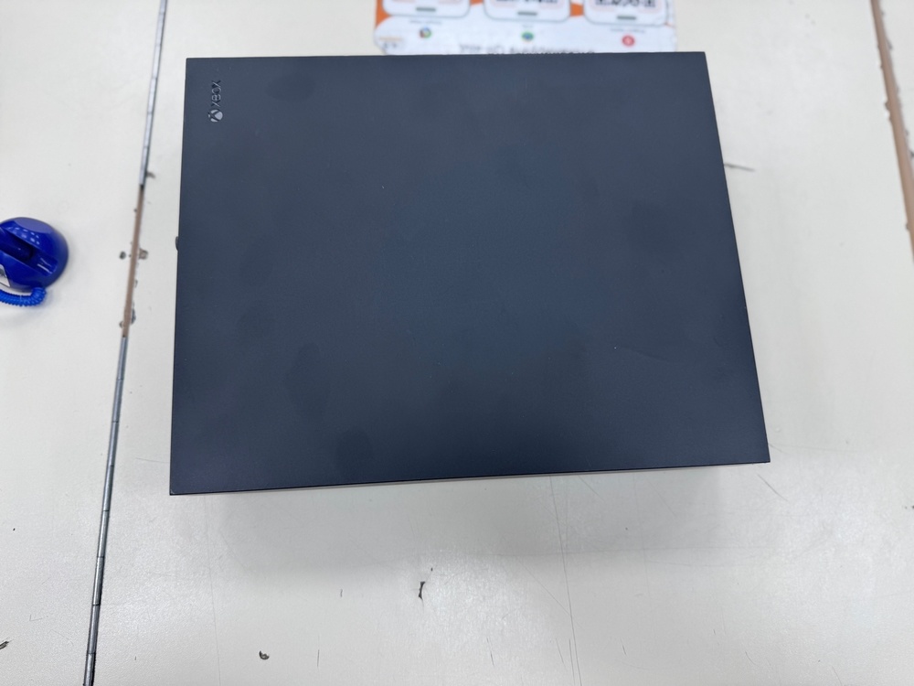 Игровая приставка Xbox One X 500Gb