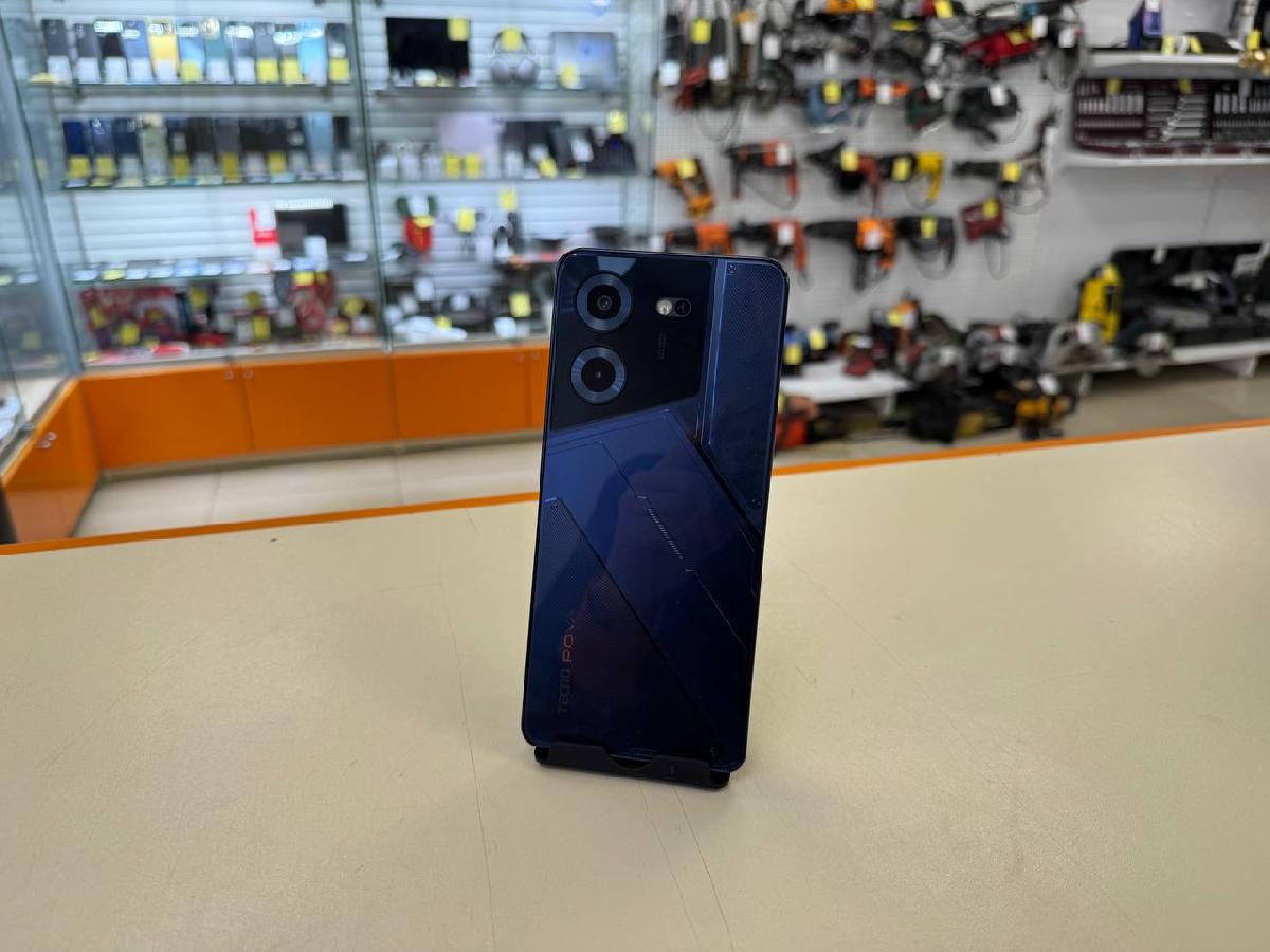 Смартфон Tecno Pova 5 8/128