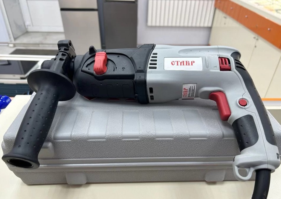 Перфоратор СТАВР ПЭГ-780