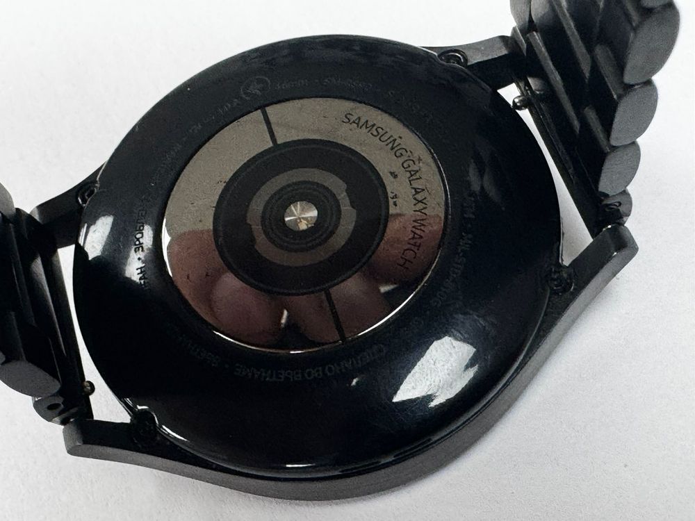 Смарт-часы Samsung Watch 4 Classic 46mm