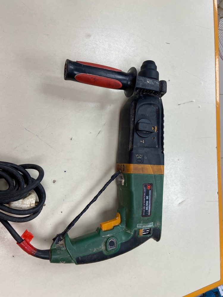 Перфоратор Калибр ЭП-950/30