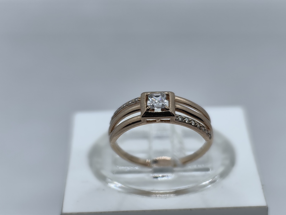 КОЛКМИ585 КОЛЬЦО С КАМНЯМИ (Au 585) КОЛКМИ585 КОЛЬЦО С КАМНЯМИ (Au 585)