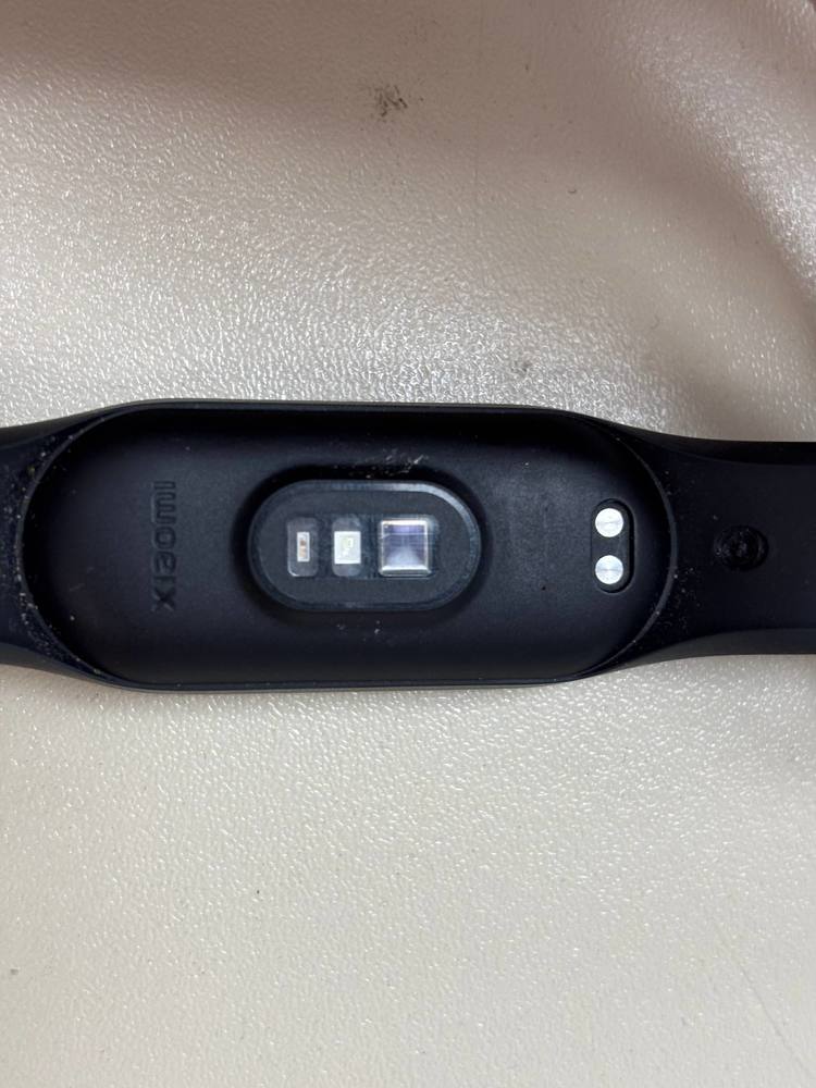 Фитнес-браслет Xiaomi Mi Band 7