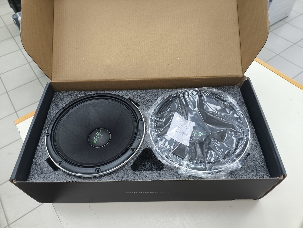 Автоакустика передняя Apocalypse AP-M61AC